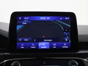 Ford Kuga (2023) thumbnail 13