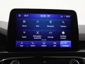 Ford Kuga (2023) thumbnail 18