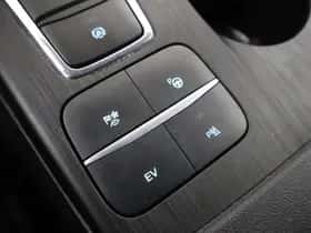 Ford Kuga (2023) thumbnail 26