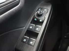 Ford Kuga (2023) thumbnail 35