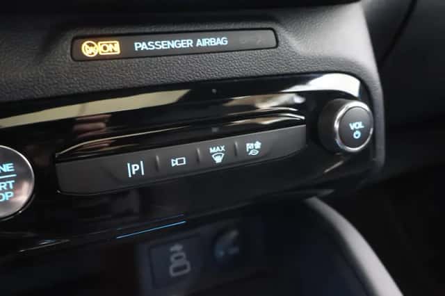 Ford Kuga (2025) thumbnail 27