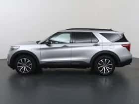 Ford Explorer (2021) thumbnail 5