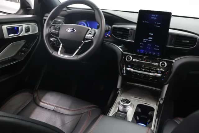 Ford Explorer (2021) thumbnail 9