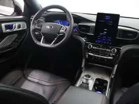 Ford Explorer (2021) thumbnail 9