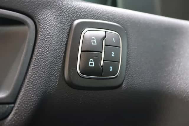Ford Kuga (2026) thumbnail 19