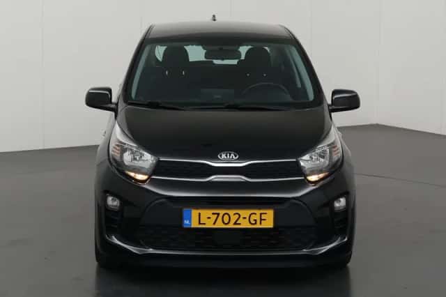 Kia Picanto (2021) thumbnail 3