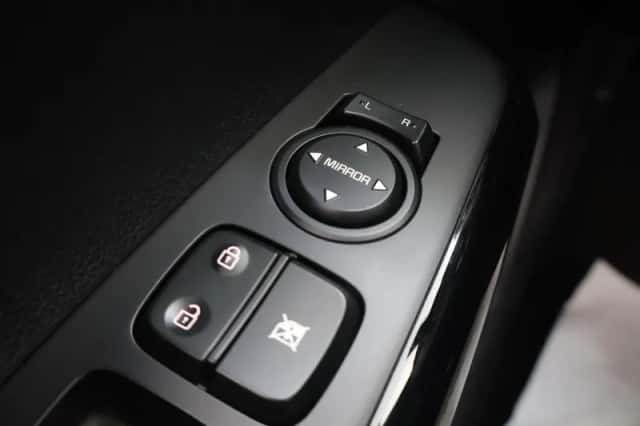 Kia Picanto (2021) thumbnail 28