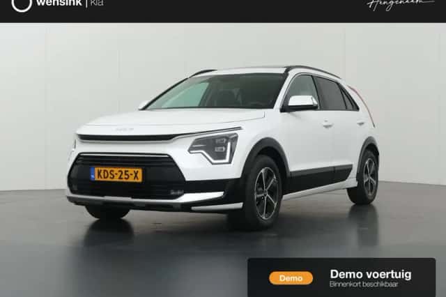 Kia Niro (2026) thumbnail 1