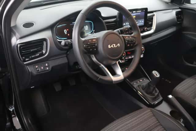 Kia Stonic (2025) thumbnail 7