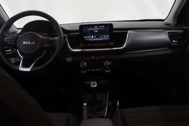 Kia Stonic (2025) thumbnail 8