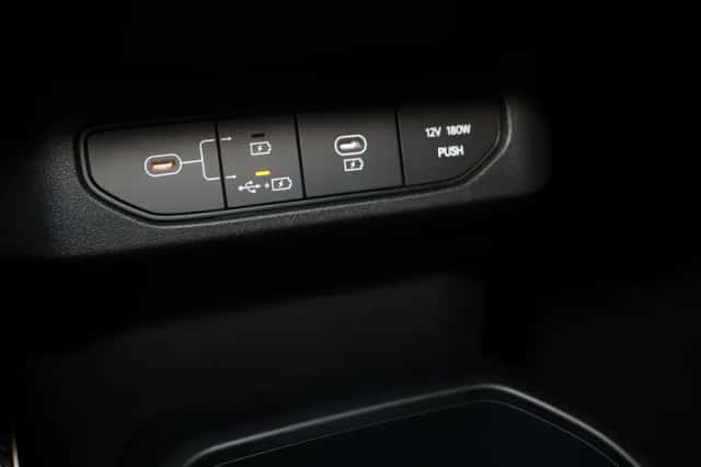 Kia EV4 (2026) thumbnail 18
