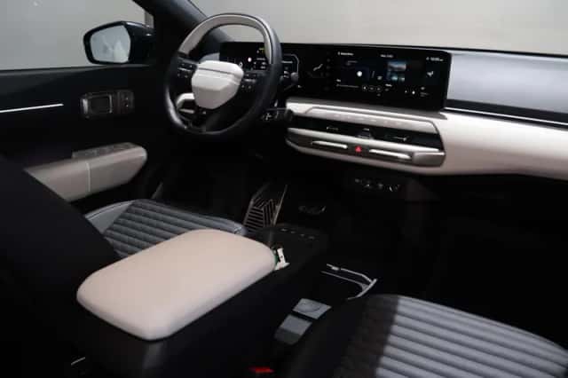 Kia EV4 (2026) thumbnail 7