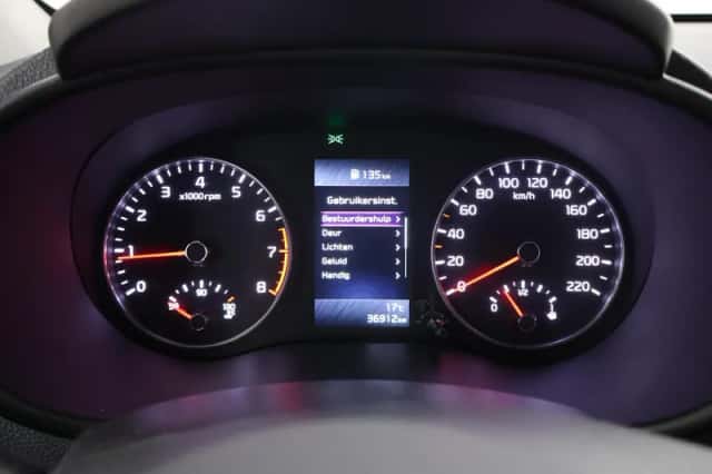 Kia Picanto (2023) thumbnail 12