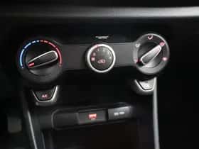 Kia Picanto (2023) thumbnail 21