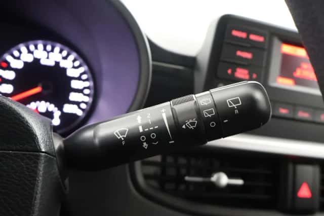 Kia Picanto (2023) thumbnail 27