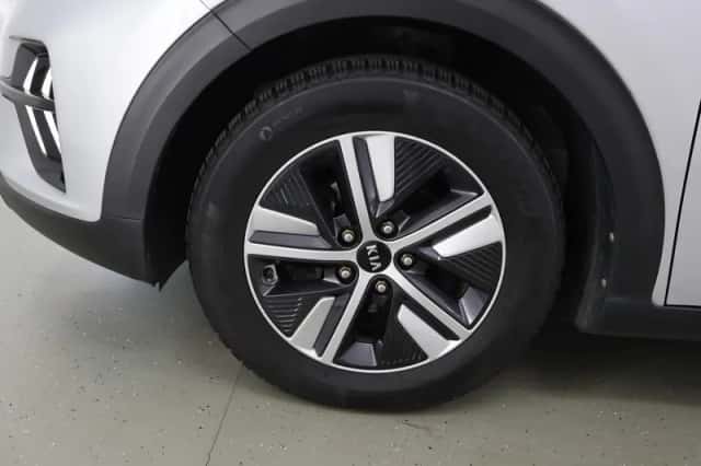 Kia Niro (2020) thumbnail 35