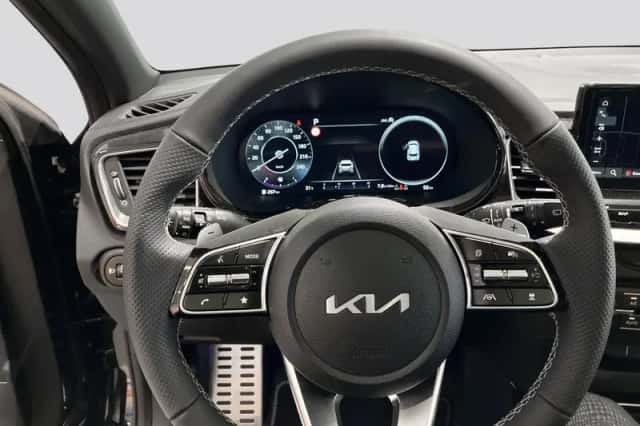 Kia XCeed (2025) thumbnail 20