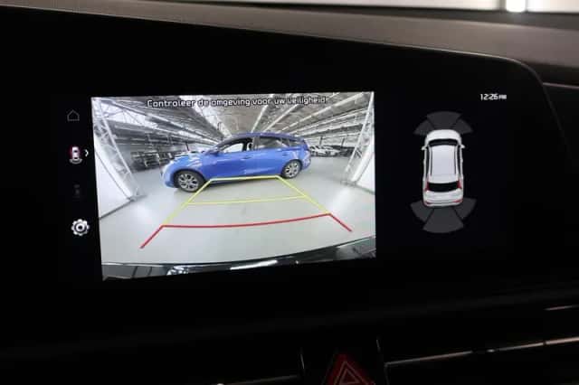 Kia Niro (2025) thumbnail 16