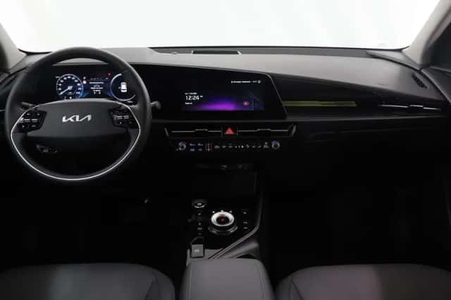 Kia Niro (2025) thumbnail 8
