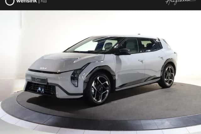 Kia EV4 (2026) thumbnail 1