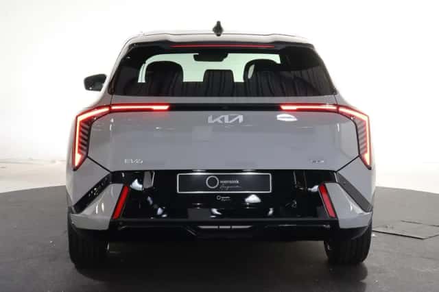 Kia EV4 (2026) thumbnail 4