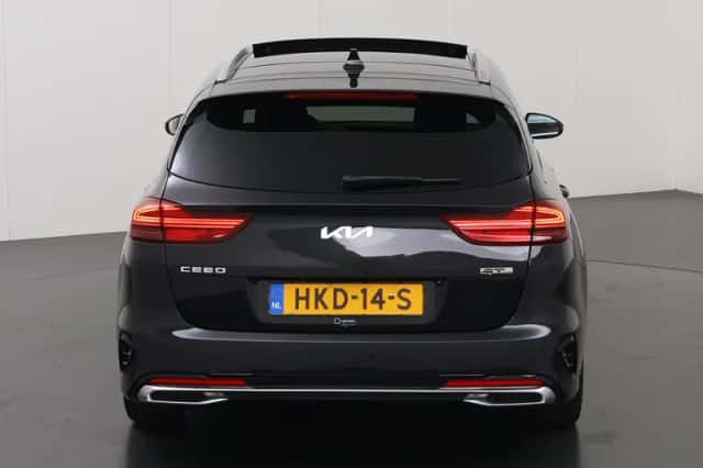Kia Ceed Sportswagon (2025) thumbnail 4
