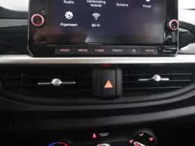 Kia Picanto (2021) thumbnail 16