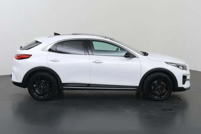 Kia XCeed (2021) thumbnail 6