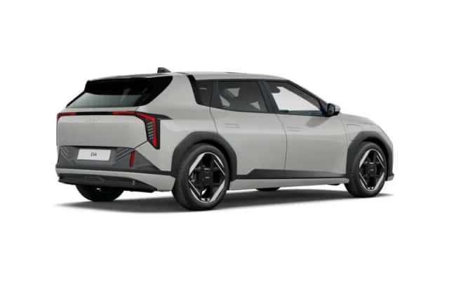 Kia EV4 (2026) thumbnail 2