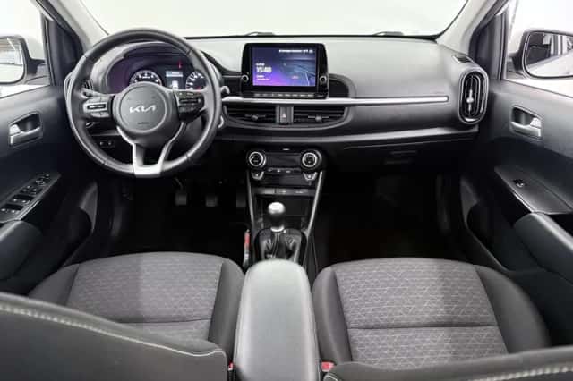 Kia Picanto (2023) thumbnail 8