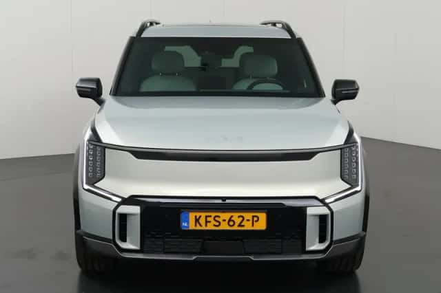 Kia EV9 (2026) thumbnail 3