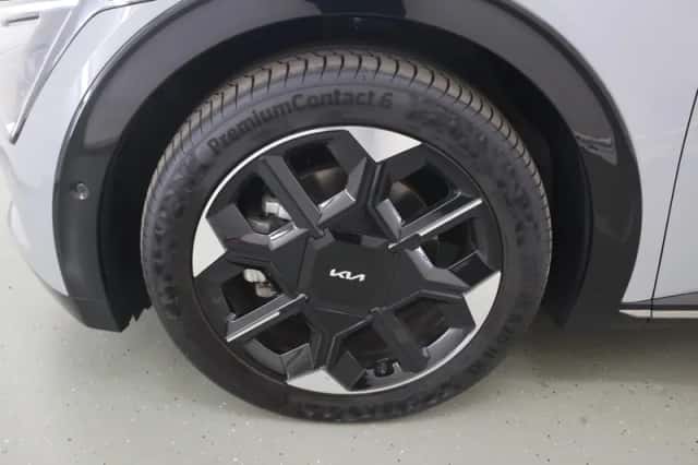 Kia EV6 (2025) thumbnail 42