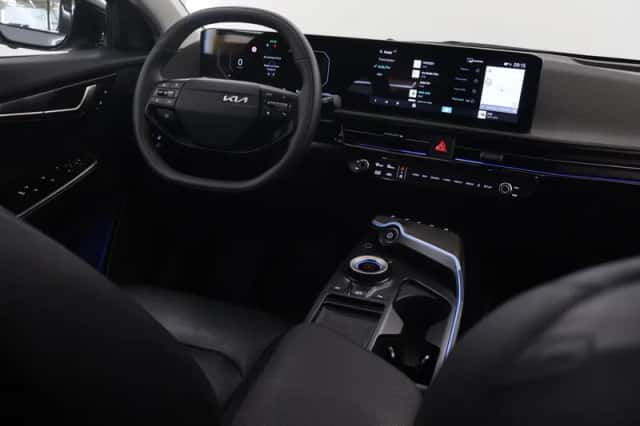 Kia EV6 (2025) thumbnail 9