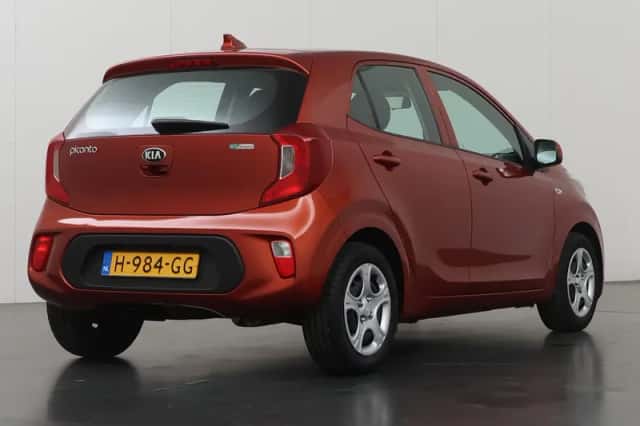 Kia Picanto (2020) thumbnail 2