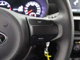 Kia Picanto (2020) thumbnail 24