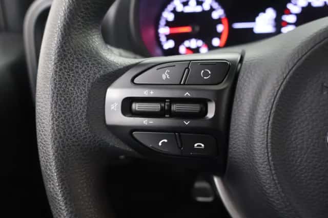 Kia Picanto (2020) thumbnail 26