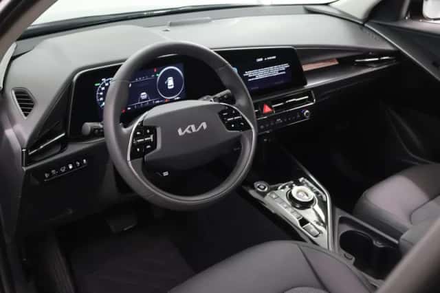Kia Niro (2025) thumbnail 7
