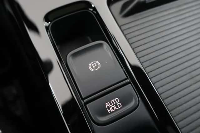 Kia XCeed (2023) thumbnail 24