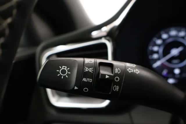 Kia XCeed (2023) thumbnail 32