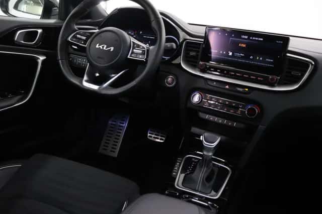 Kia XCeed (2023) thumbnail 9