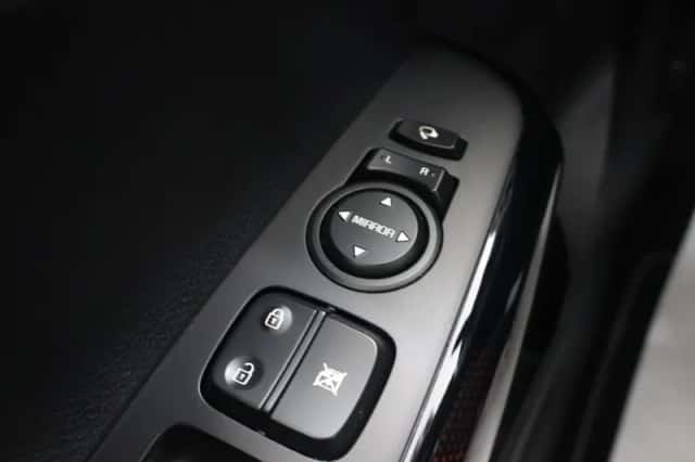 Kia Picanto (2021) thumbnail 32