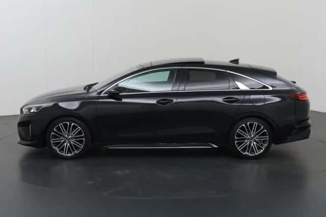 Kia Proceed (2021) thumbnail 5
