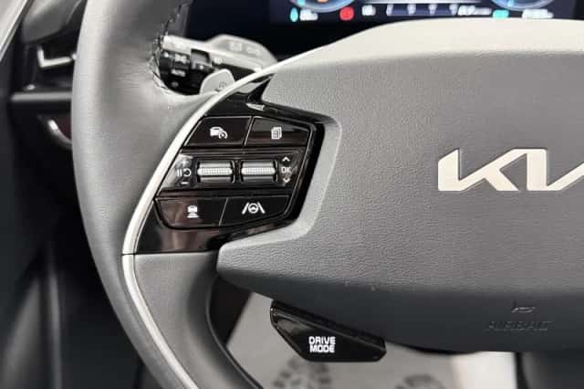 Kia Niro EV (2025) thumbnail 30