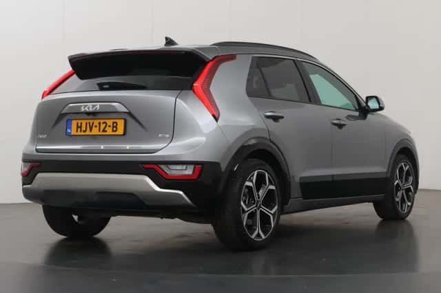 Kia Niro (2025) thumbnail 2