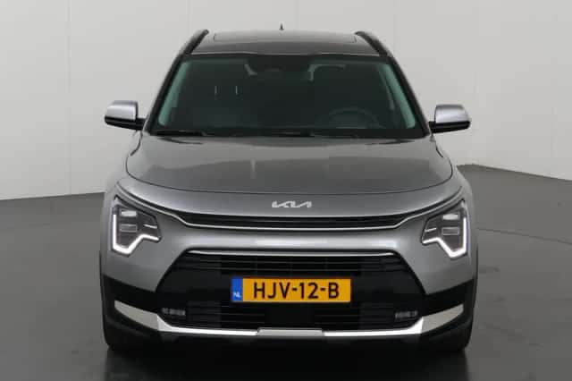 Kia Niro (2025) thumbnail 3