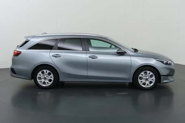 Kia Ceed (2024) thumbnail 6
