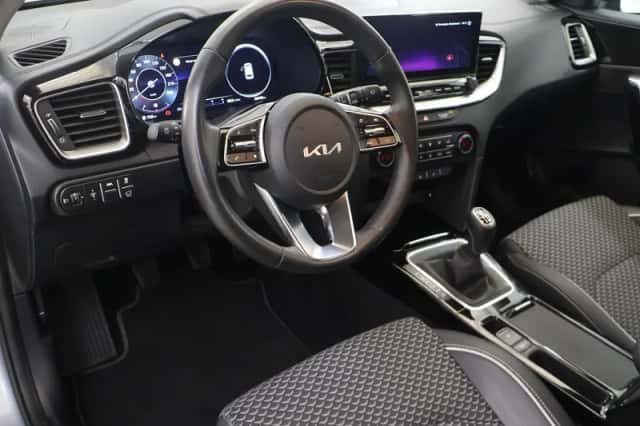 Kia Ceed (2024) thumbnail 7