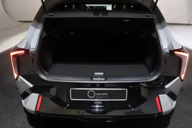 Kia EV4 (2026) thumbnail 13