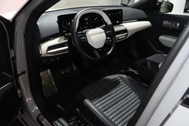 Kia EV4 (2026) thumbnail 14