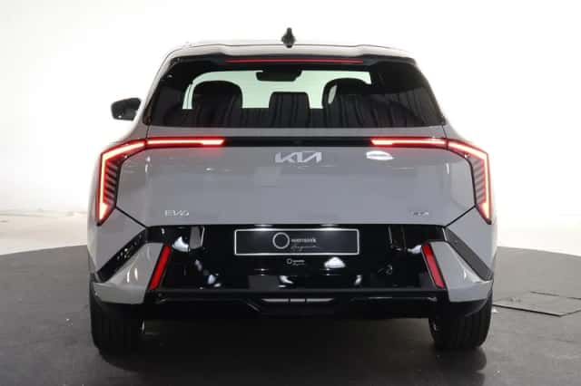Kia EV4 (2026) thumbnail 4